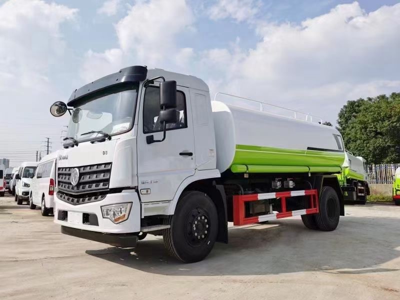 國六福瑞卡F7 13方灑水車